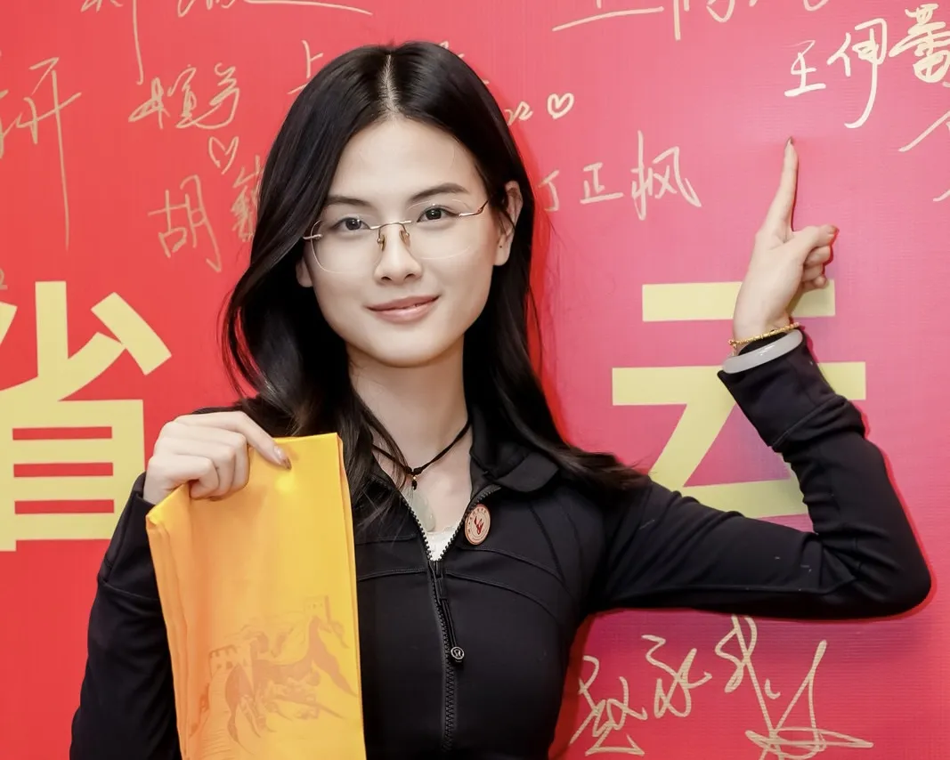 b547620648e64049bbf24e2206adfc50.png b547620648e64049bbf24e2206adfc50.png