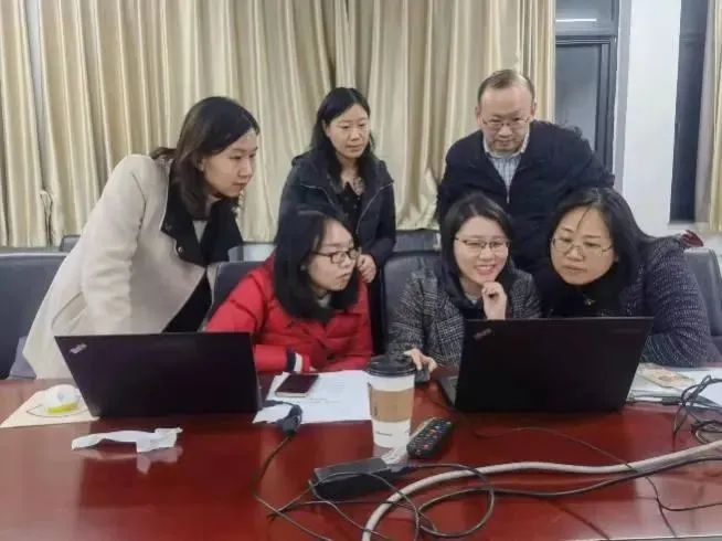 21dc6752c09f4d7f923d0e7f89cb08dd.jpg 21dc6752c09f4d7f923d0e7f89cb08dd.jpg