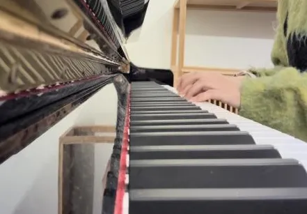 442f4ff101914a6f9da80d2884ab8a13.jpg 442f4ff101914a6f9da80d2884ab8a13.jpg